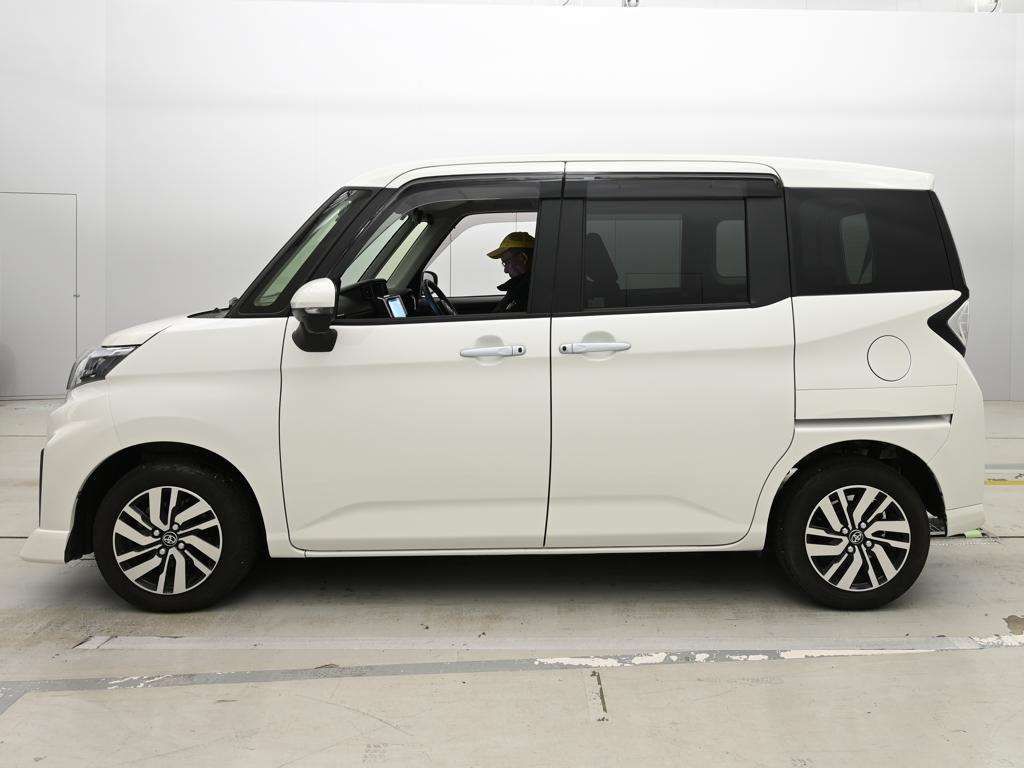2023 Toyota Roomy カスタムG auction photo 4