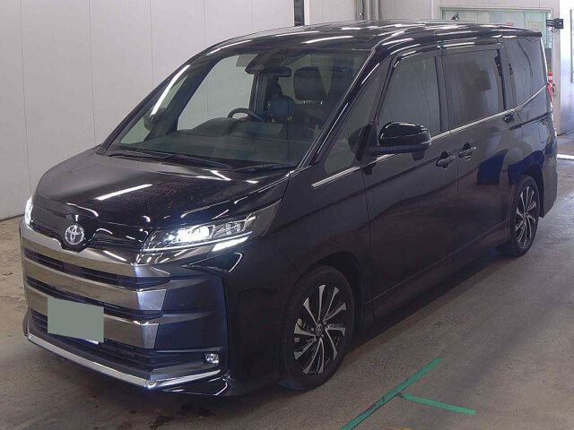 2024 Toyota Noah S-Z auction photo 4