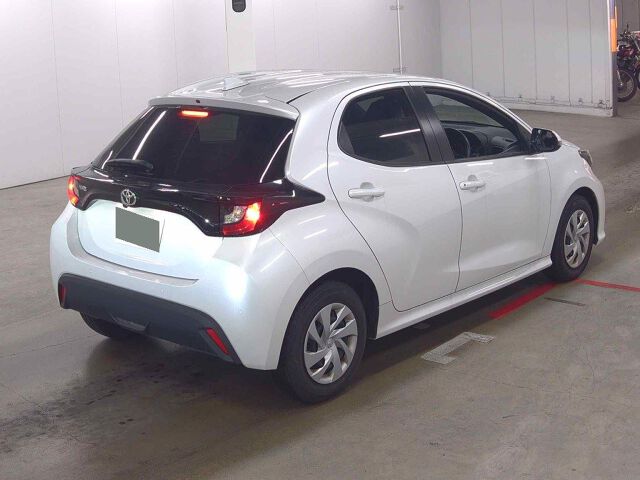 2025 Toyota Yaris X auction photo 5