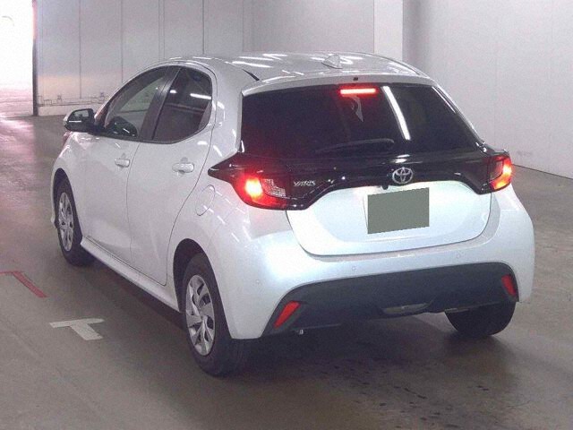 2025 Toyota Yaris X auction photo 2