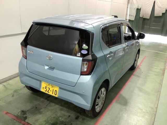 2017 Toyota Pixis Epoch X SA III auction photo 2