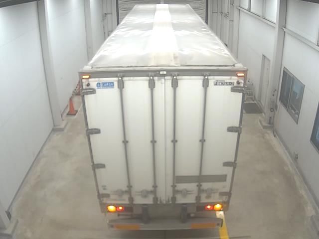 2010 Isuzu Wing auction photo 3