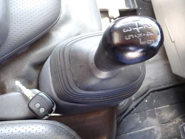 2010 Isuzu Elf 高所作業車 auction photo 9