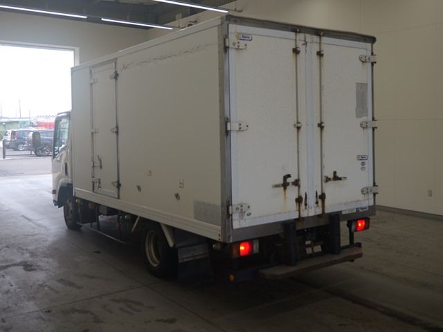 2011 Isuzu Elf Reizo Reito auction photo 2