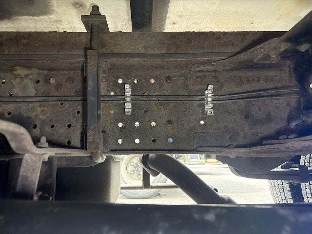 2011 Isuzu Elf Reizo Reito auction photo 18