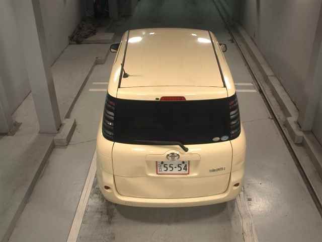 2004 Toyota Sienta X auction photo 7
