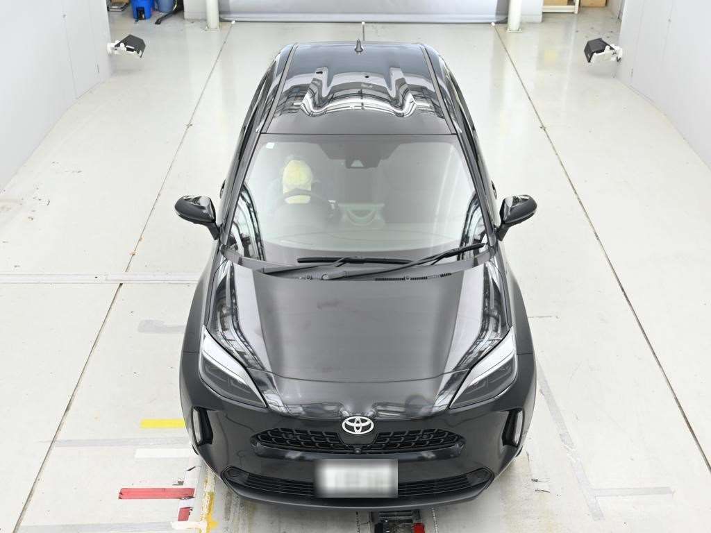 2023 Toyota Yaris Cross Z auction photo 7
