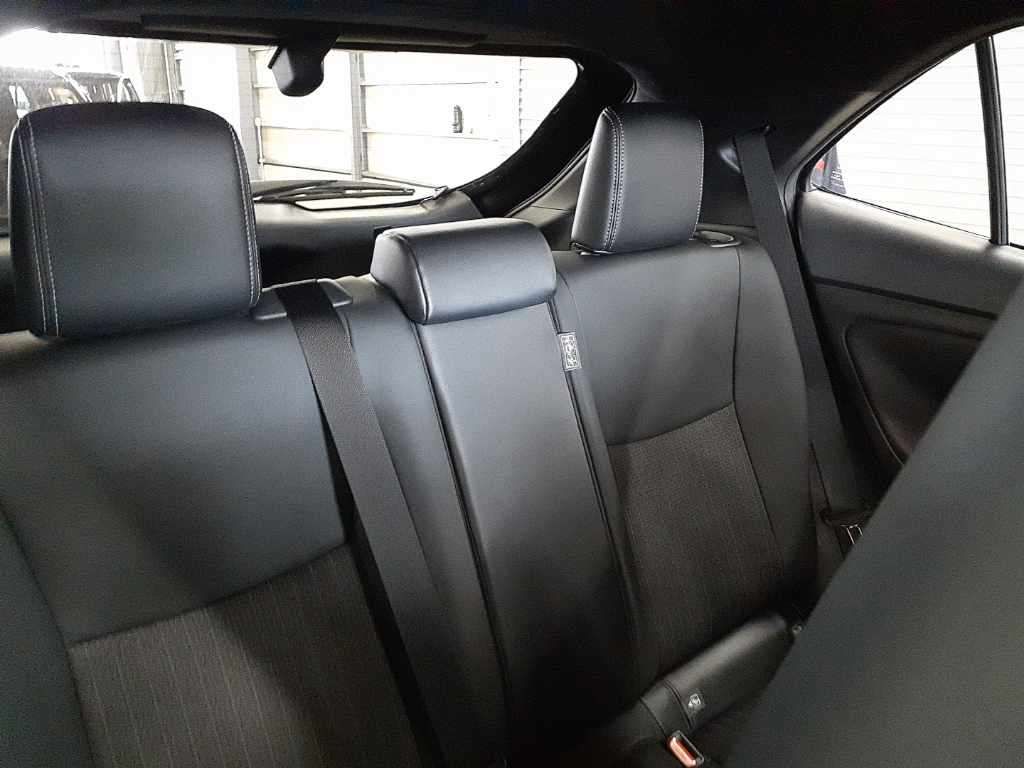 2023 Toyota Yaris Cross Z auction photo 11