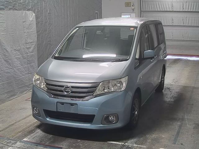 2012 Nissan Serena 20XクロスギアS-HV Japan auction vehicle