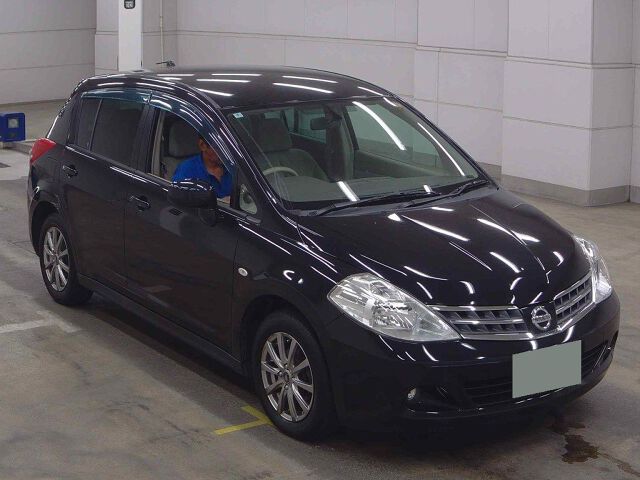 2009 Nissan ティーダ 15M FOUR 4WD Japan auction vehicle