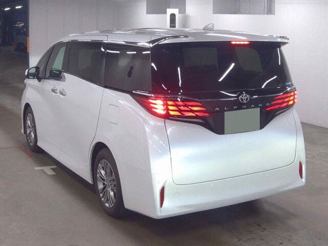 2025 Toyota Alphard Z auction photo 2