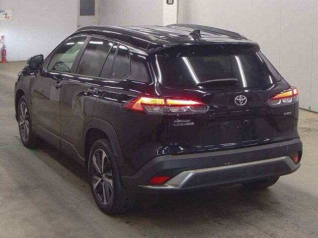 2025 Toyota Corolla Cross Hybrid Z auction photo 2