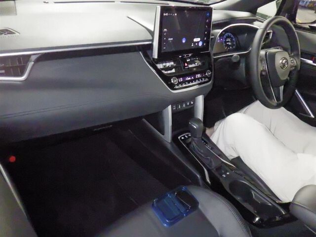 2025 Toyota Corolla Cross Hybrid Z auction photo 3