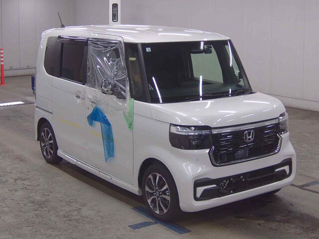 2026 Honda N-BOX Base grade Japan auction vehicle