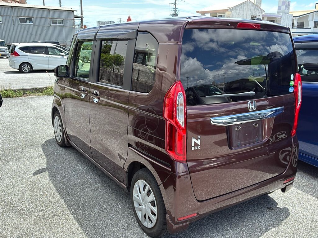 2017 Honda N-BOX G L Honda Sensing auction photo 5