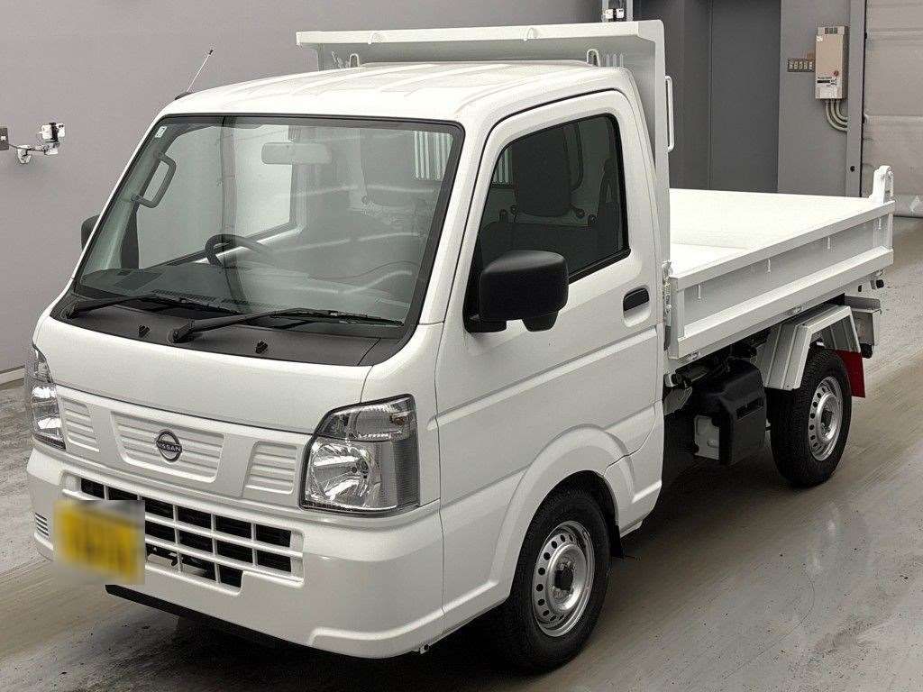 2026 Nissan 4WD Japan auction vehicle