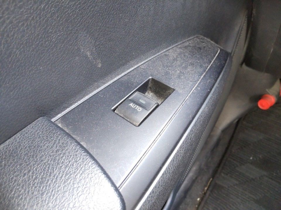 2014 Toyota Corolla Fielder auction photo 13