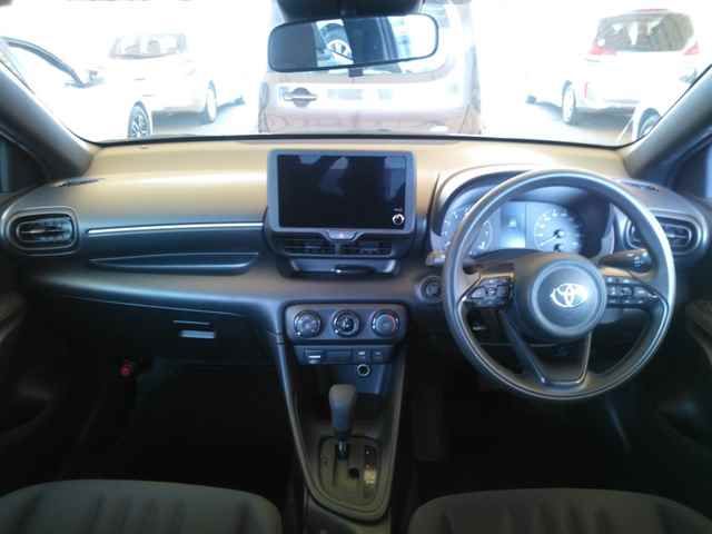 2024 Toyota Yaris 4WD X auction photo 8