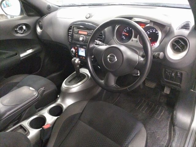 2010 Nissan Juke 15RX auction photo 3