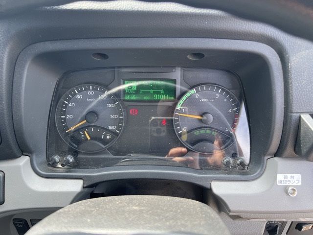 2018 Mitsubishi Fuso Canter Loader auction photo 7