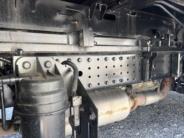 2018 Mitsubishi Fuso Canter Loader auction photo 17