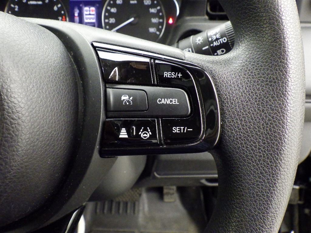 2022 Honda Vezel 4WD G auction photo 9