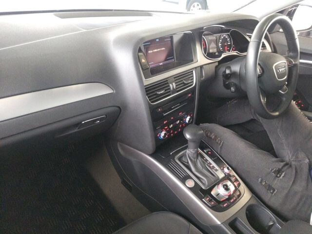 2014 Audi A4 2.0TFSI auction photo 3