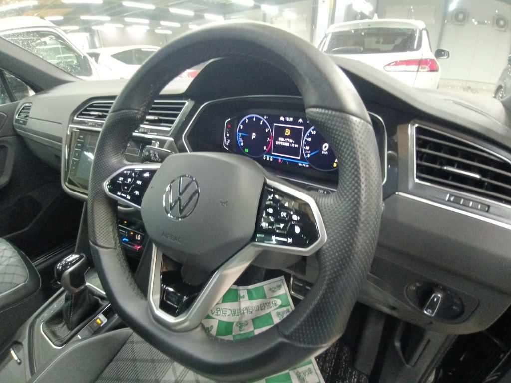 2023 Volkswagen VW ティグアン TSI Rライン auction photo 9