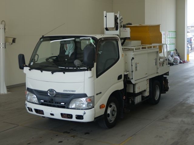 2015 Hino Dutro コウショサギョウ Japan auction vehicle