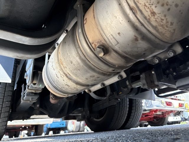2015 Hino Dutro コウショサギョウ auction photo 10