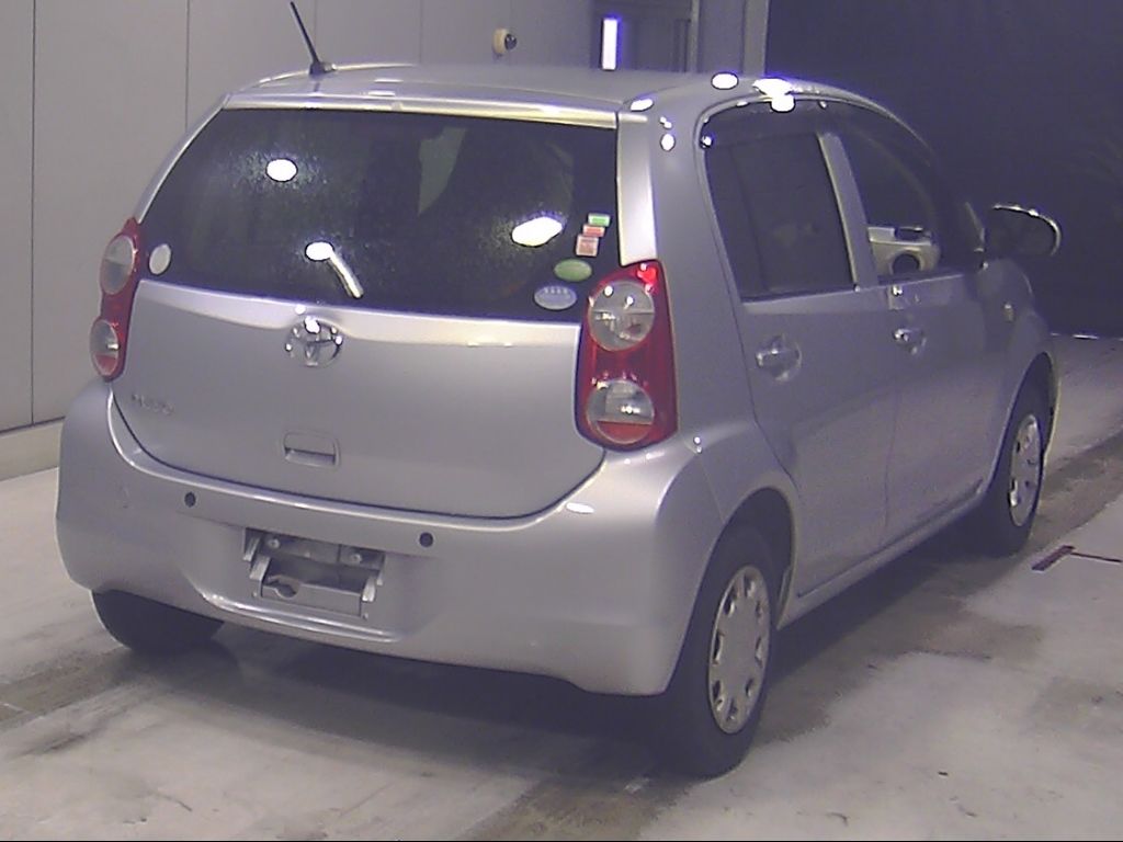 2014 Toyota Passo X auction photo 2