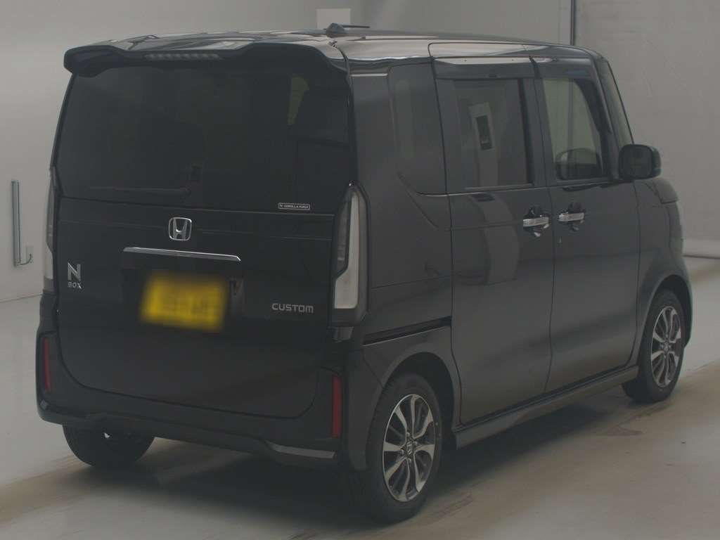2026 Honda N-BOX auction photo 2