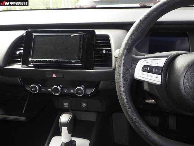 2023 Honda Fit ホーム auction photo 3