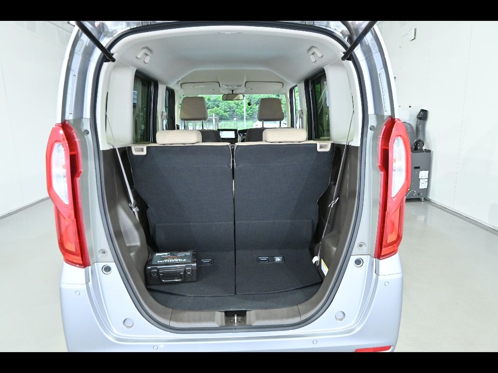 2021 Honda N-BOX G auction photo 13