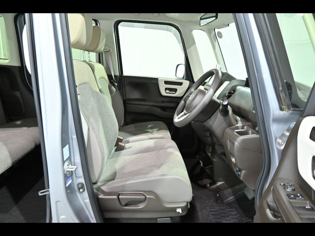 2021 Honda N-BOX G auction photo 6