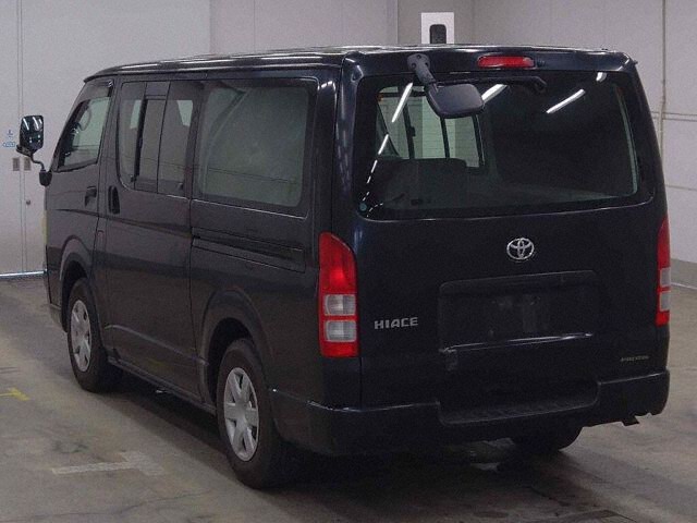 2006 Toyota Hiace ロングDX 4WD auction photo 2