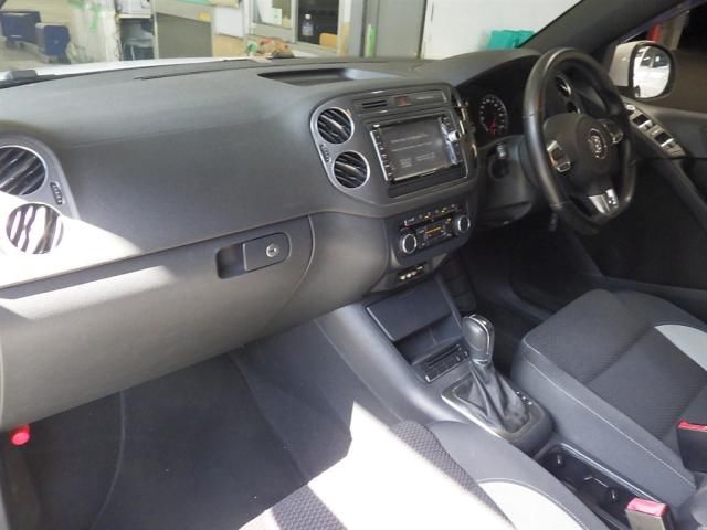 2013 Volkswagen VW ティグアン TSI BMT RラインP auction photo 2