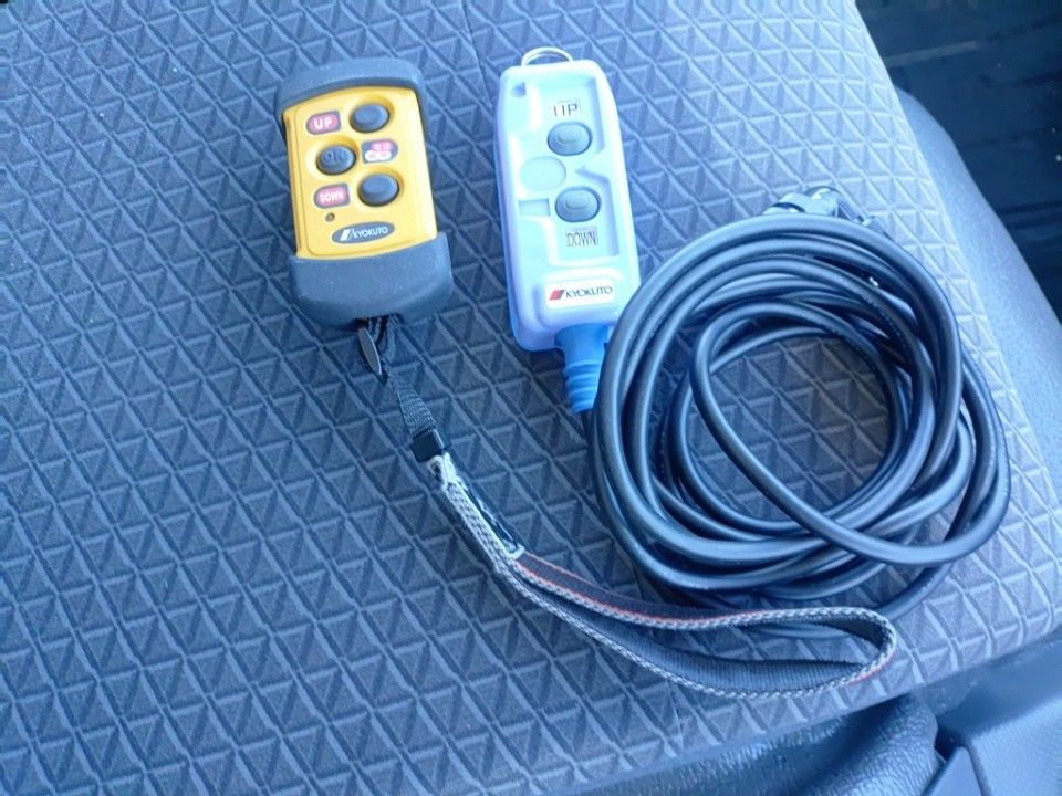 2021 Isuzu Elf auction photo 23