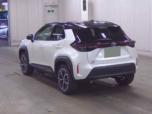 2026 Toyota Yaris Cross Hybrid Z auction photo 2