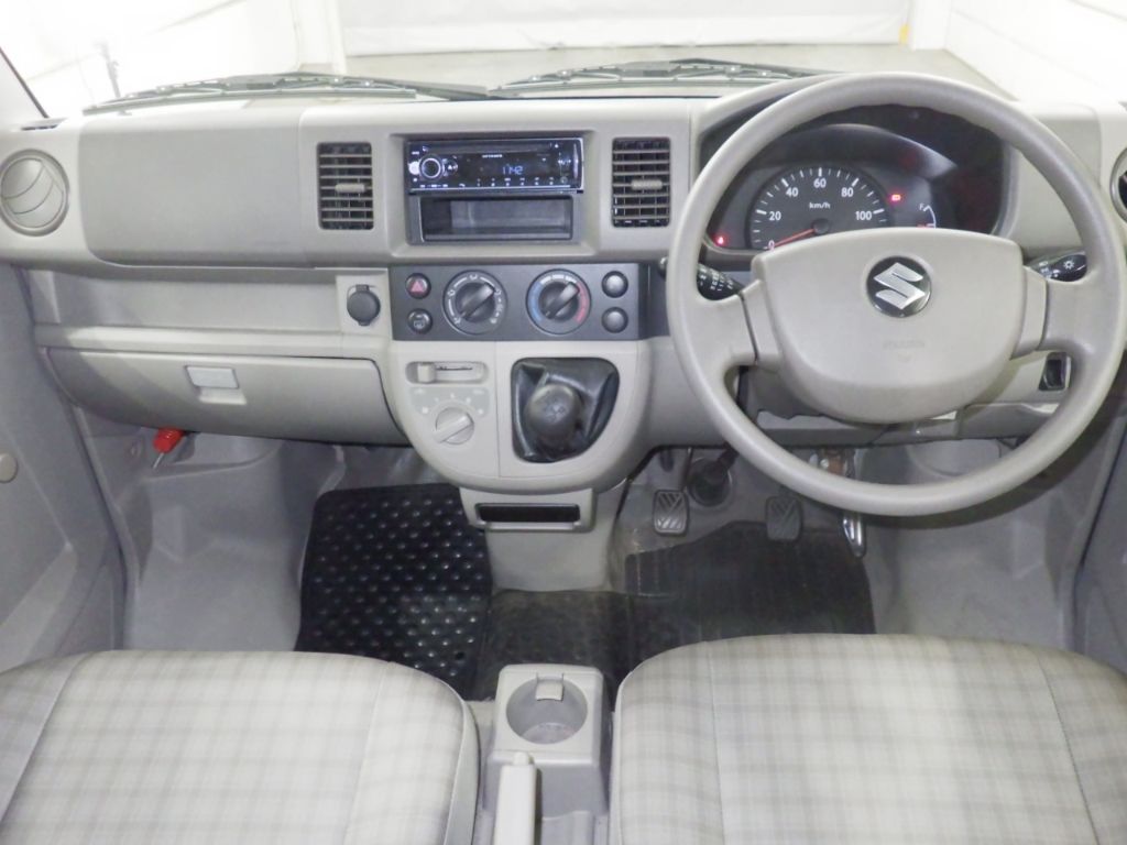 2011 Suzuki エブリィ バン 4WD PA High Roof auction photo 3