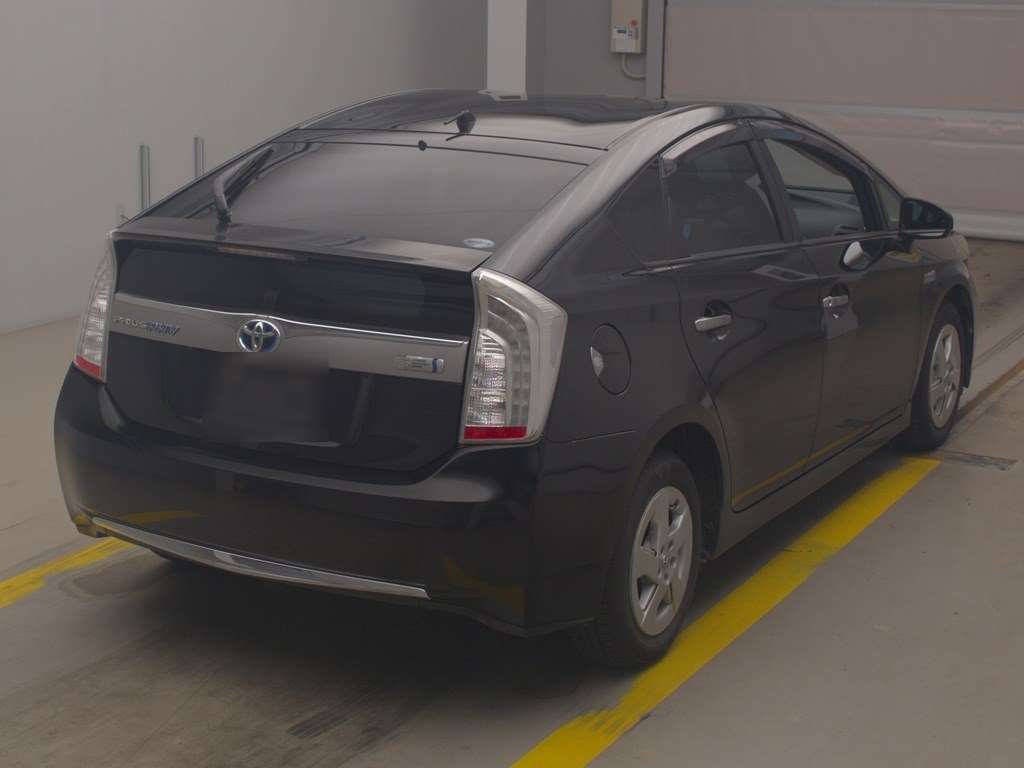 2012 Toyota Prius PHEV G auction photo 2