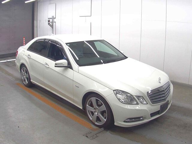 Japan Auction Vehicles 8 2011 Mercedes-Benz E-Class E250CGIエフィ125 auction photo