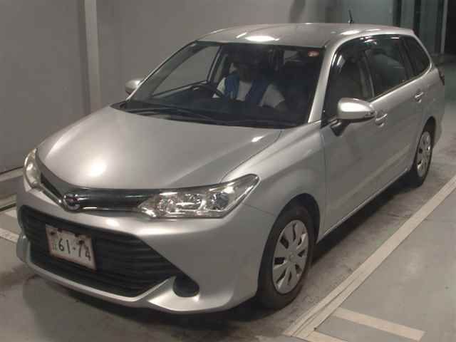 2017 Toyota Corolla Fielder 1.5X auction photo 4