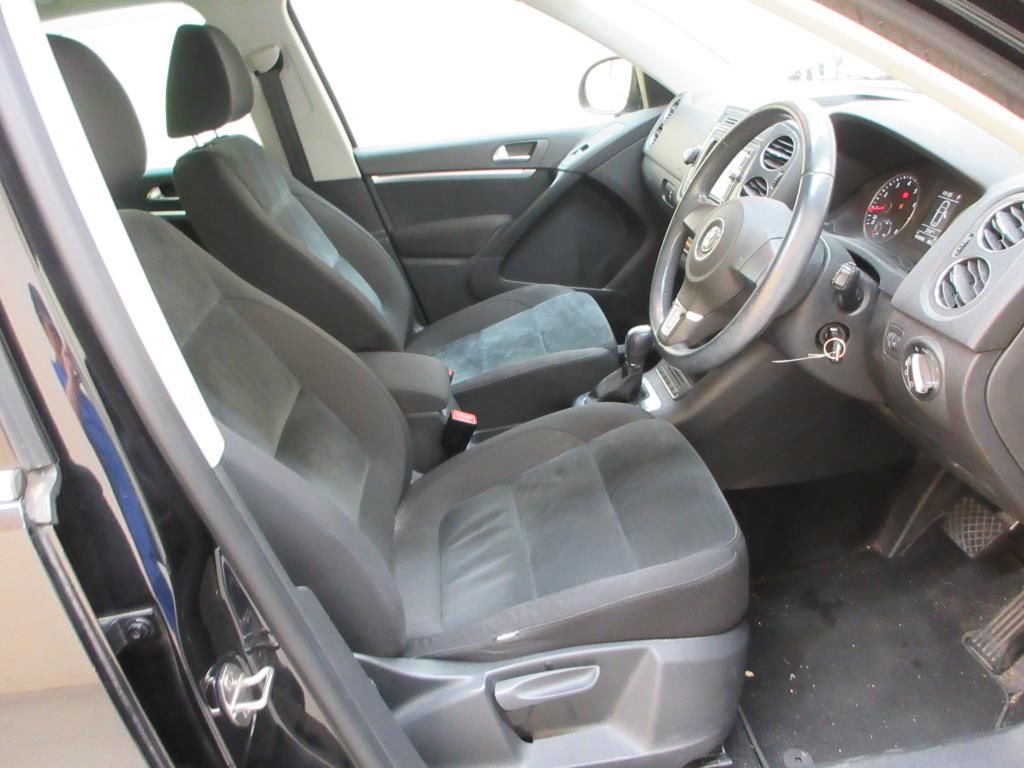 2013 Volkswagen ティグアン TSIブルーモーションテクノロジー auction photo 6