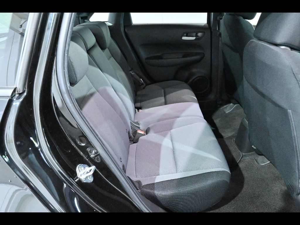 2020 Honda Fit 4WD ベーシック auction photo 7