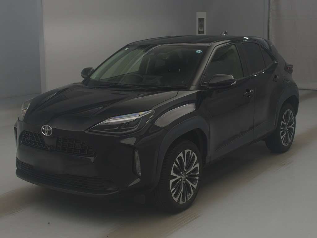 2022 Toyota Yaris Cross Z Japan auction vehicle