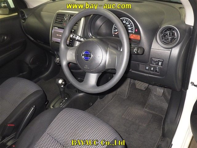 2017 Nissan March X V Selection auction photo 3