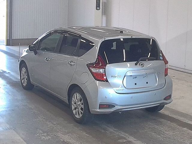 2021 Nissan Note E-Power Medalist auction photo 2