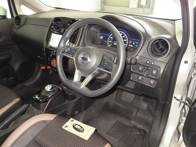2021 Nissan Note E-Power Medalist auction photo 3