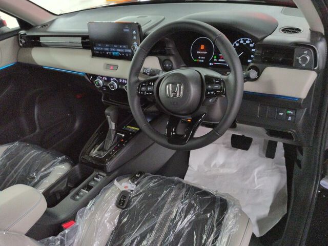 2026 Honda Vezel HV E:HEV Z Pre auction photo 3
